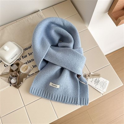 Knit Wool Scarf